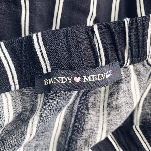 ❌SOLD❌Brandy Melville Frankie Pants - Picture 9 of 9